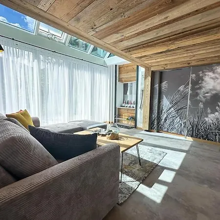 Holiday home Alpenglueck