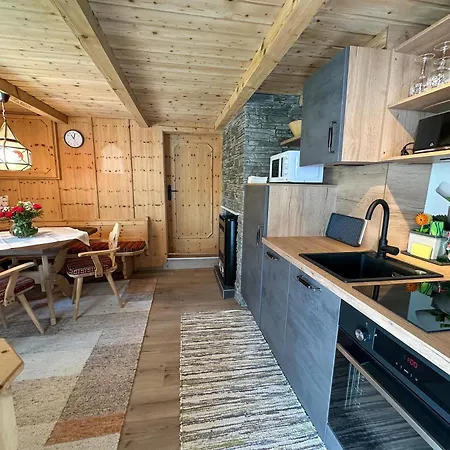 Alpenglueck Feriehus