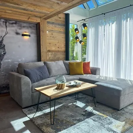 Ferienhaus Alpenglueck Axams